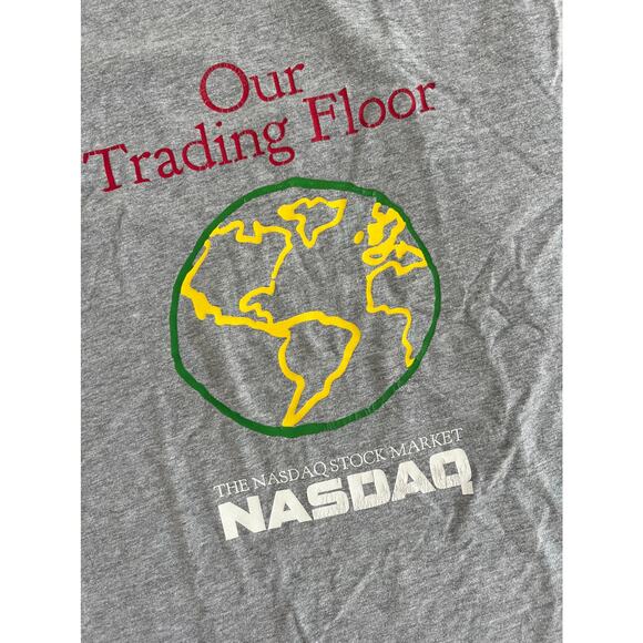Rare Vintage NASDAQ Trading Floor T-Shirt – Gray, Size Unisex M - Picture 3 of 7